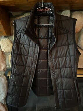 Frauenschuh Women’s Quilted Black Puffer Vest, Size 10